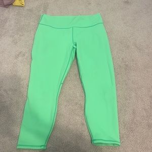 Fabletics crop leggings size XXL (never worn)